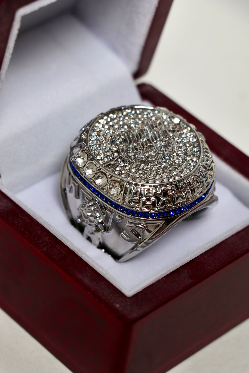 Anillo Time to Conquer
